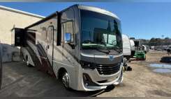 2023 Holiday Rambler INVICTA 34MB RV