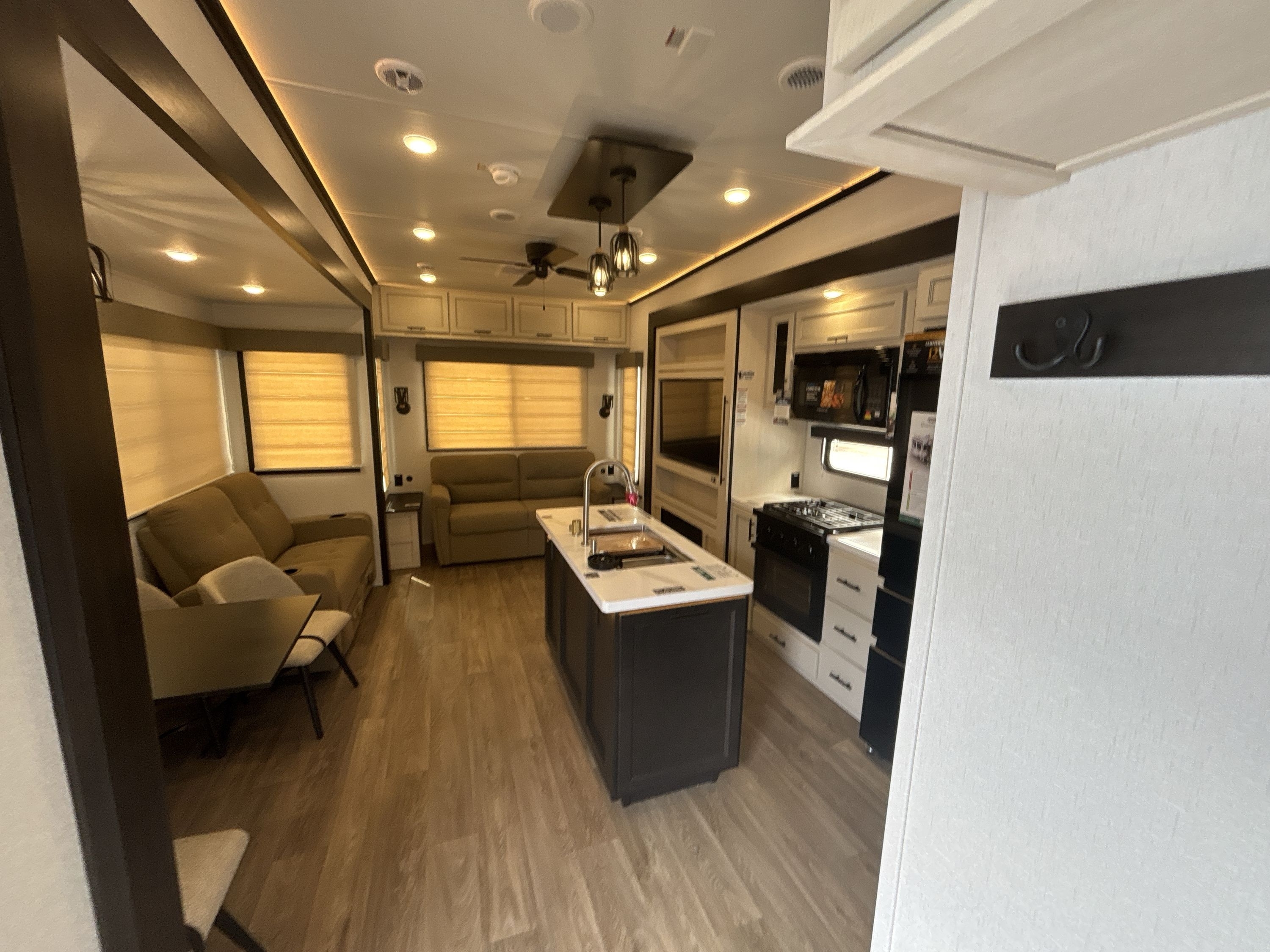 2027 Forest River SABRE 36FLX in rossford OH