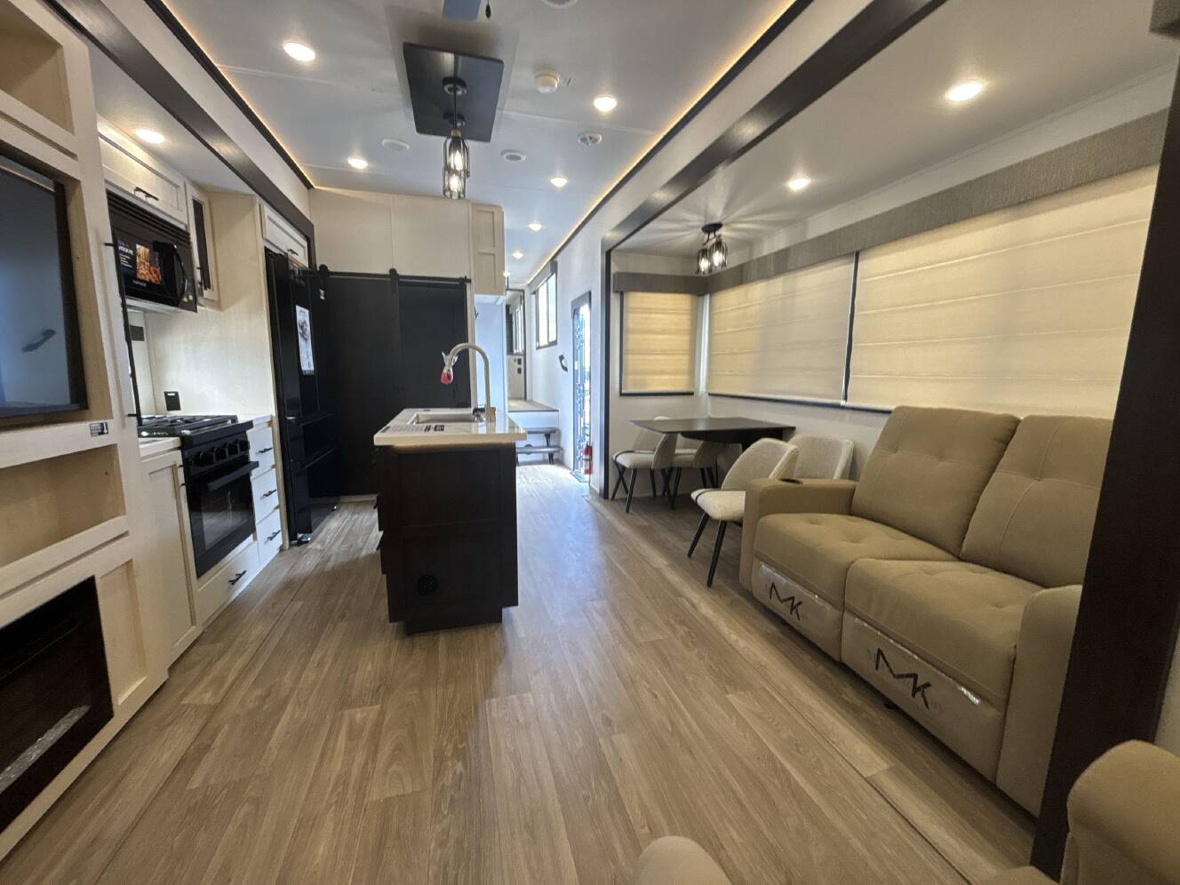 A photo of this 2027 Forest River SABRE 36FLX