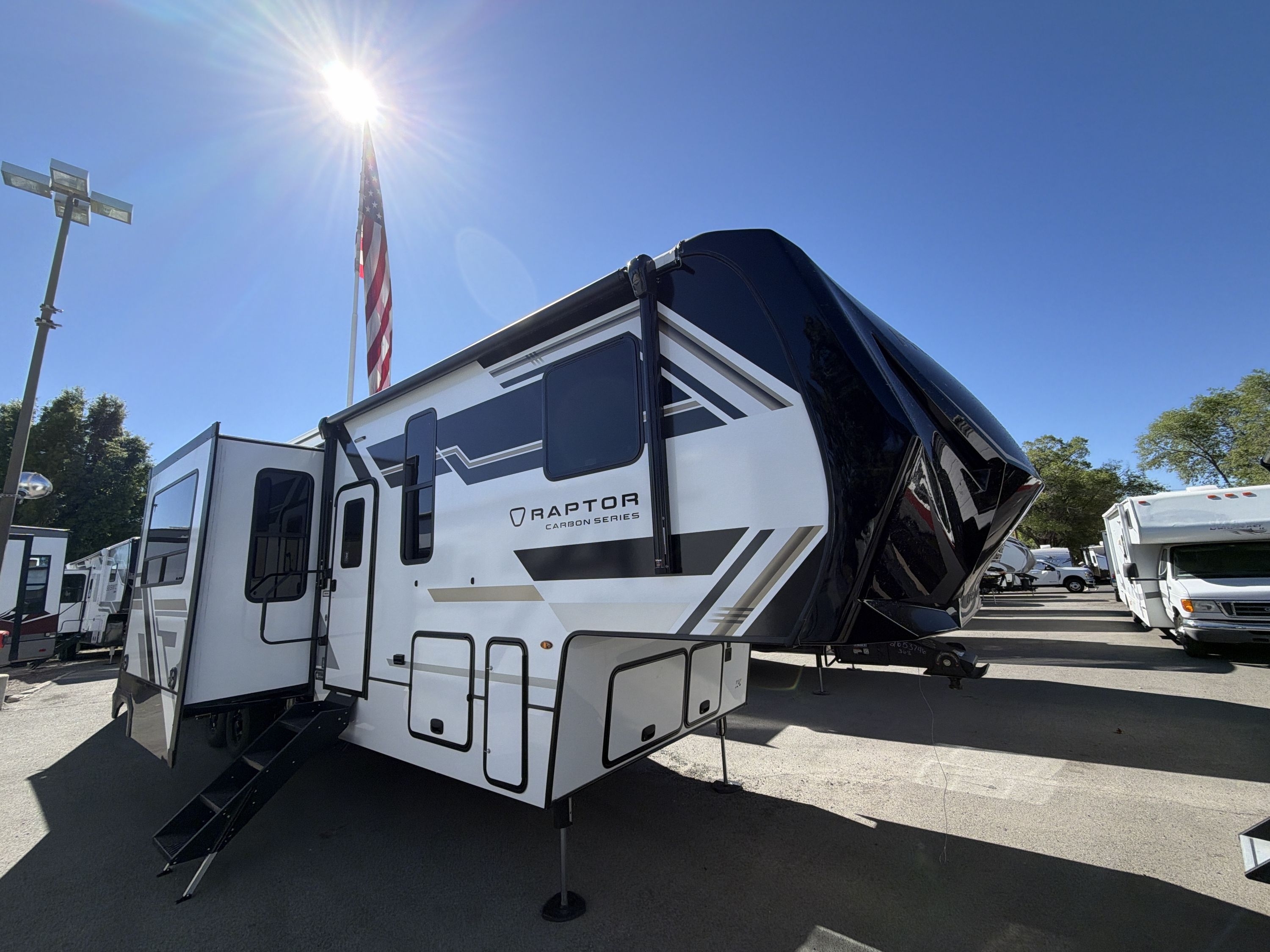 2027 Keystone CARBON 368 in reno NV