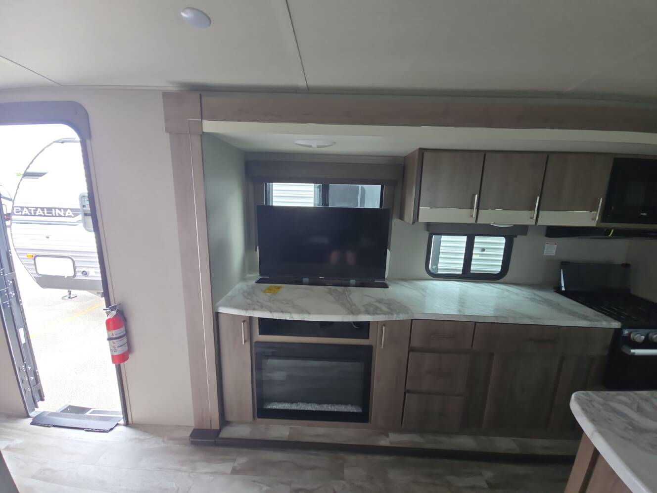 A photo of this 2022 Grand Design IMAGINE 2670MK