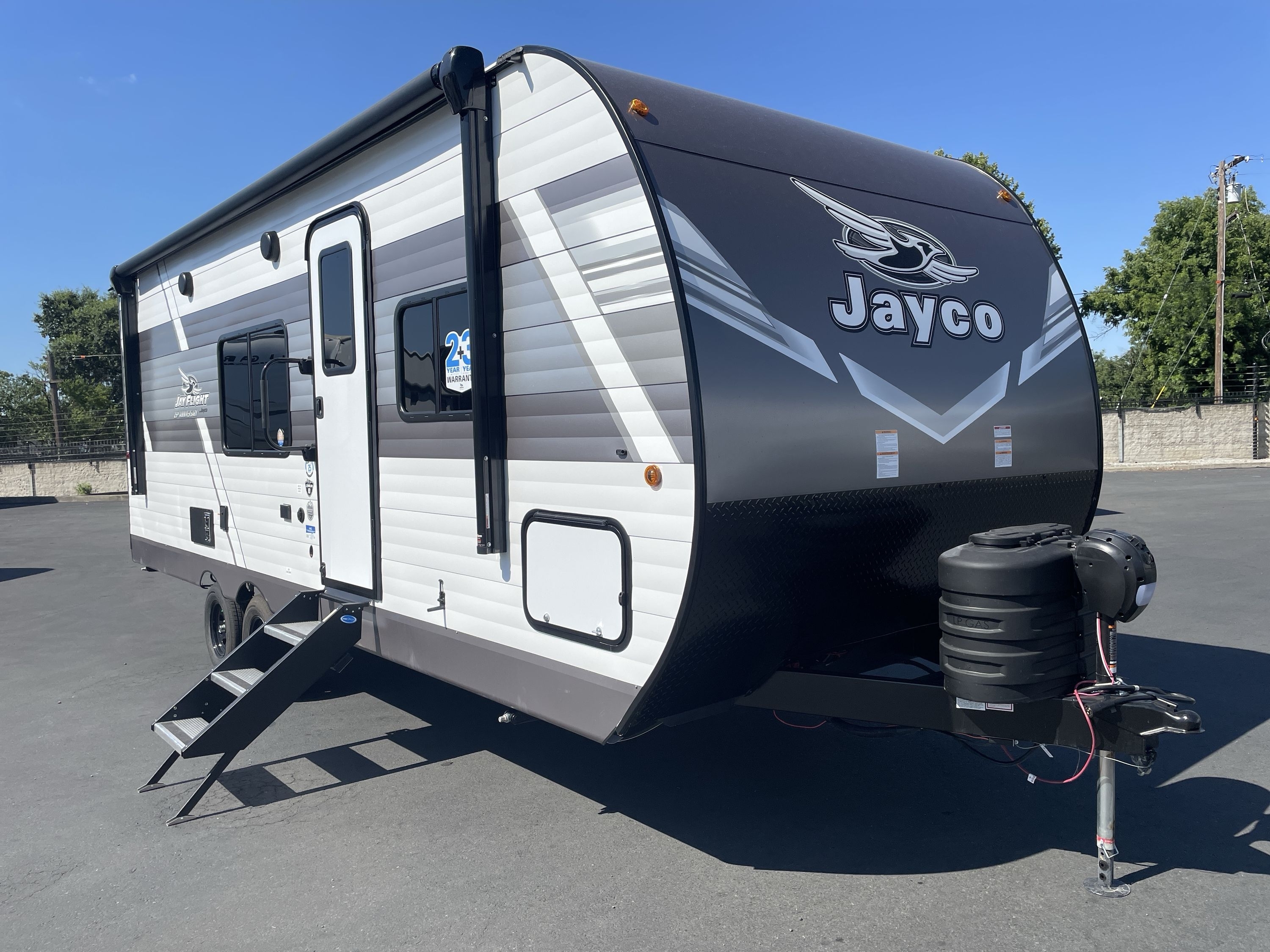 2027 Jayco JAY FLIGHT 225MLSW in anderson CA