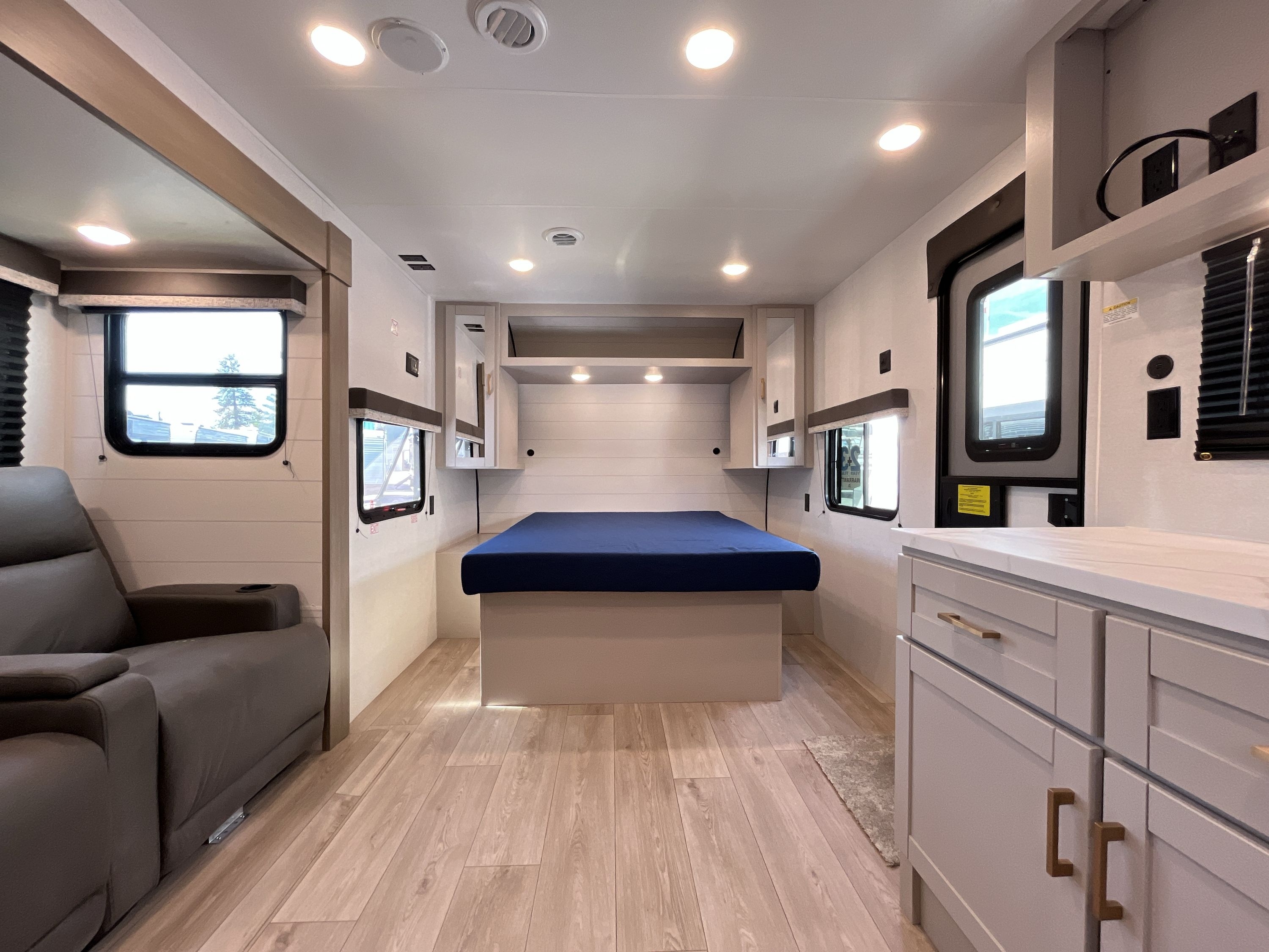 2027 Jayco JAY FLIGHT 200MKSW in bend OR