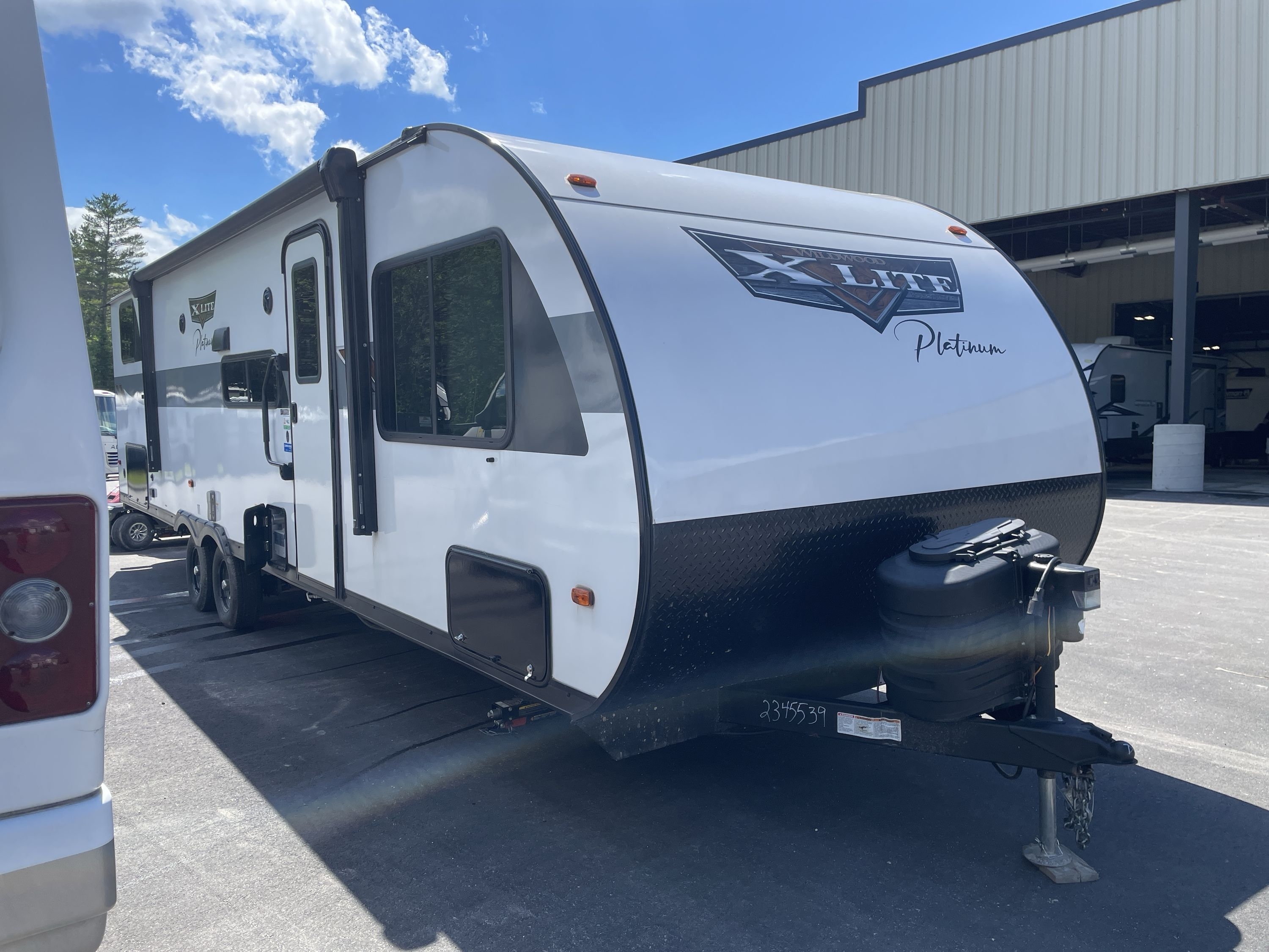 2024 Forest River WILDWOOD X-LITE 273QBXLX RV
