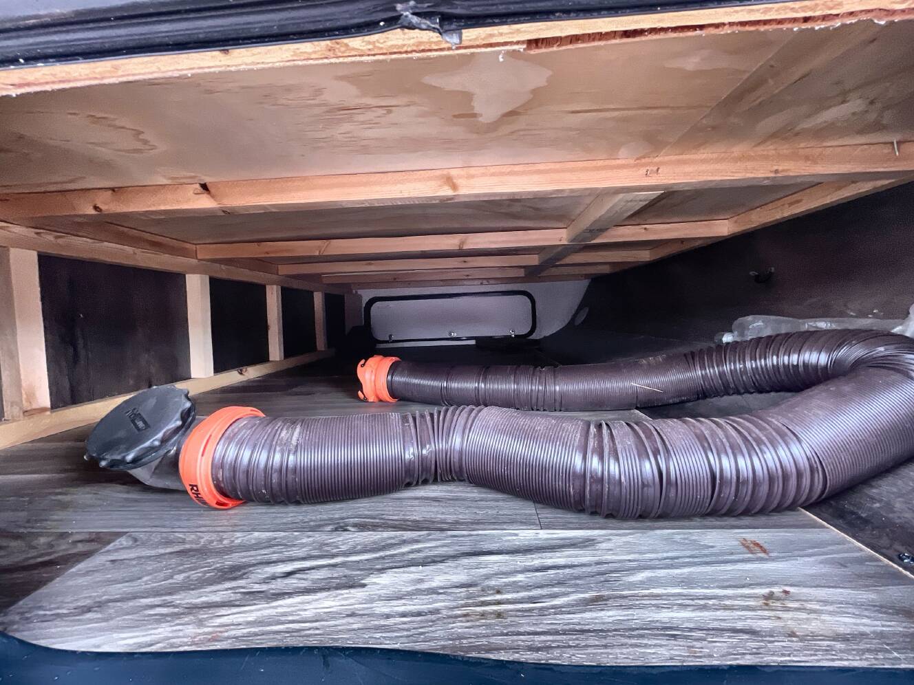 A photo of this 2019 Starcraft AUTUMN RIDGE 180BHS