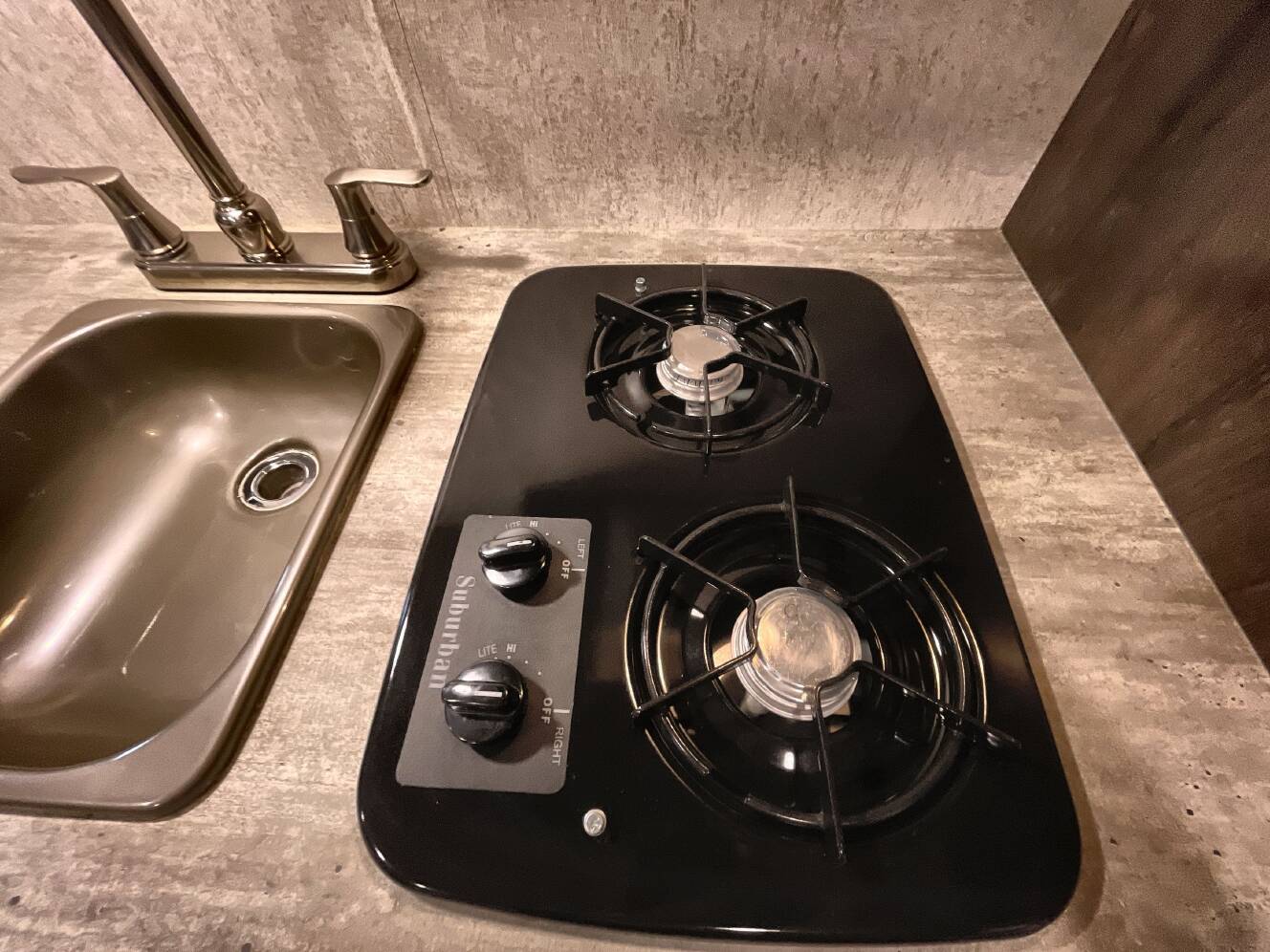 A photo of this 2019 Starcraft AUTUMN RIDGE 180BHS