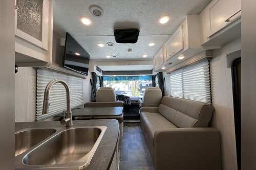 2022 Coachmen PURSUIT 27XPS in temecula CA