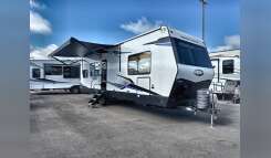 2025 Forest River ROGUE ARMORED 26L14 Travel Trailer Toy Hauler RV