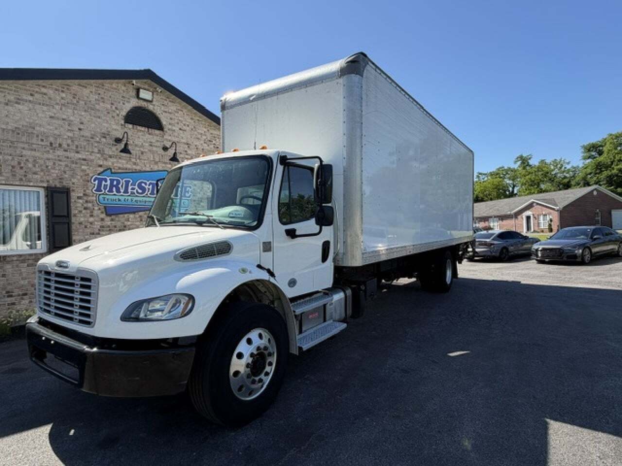 2019 FREIGHTLINER BUSINESS CLASS M2 106 in New Castle, DE