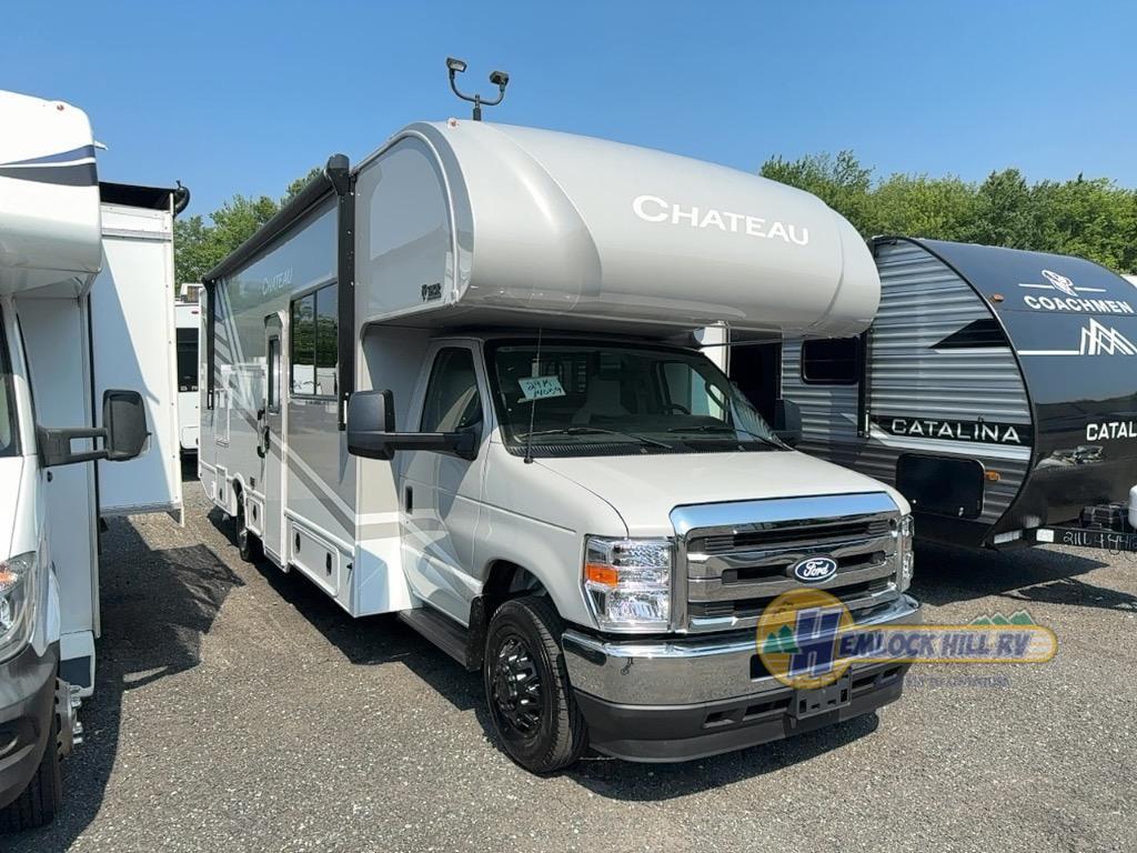 2027 Thor Motor Coach Chateau 29K in southington CT