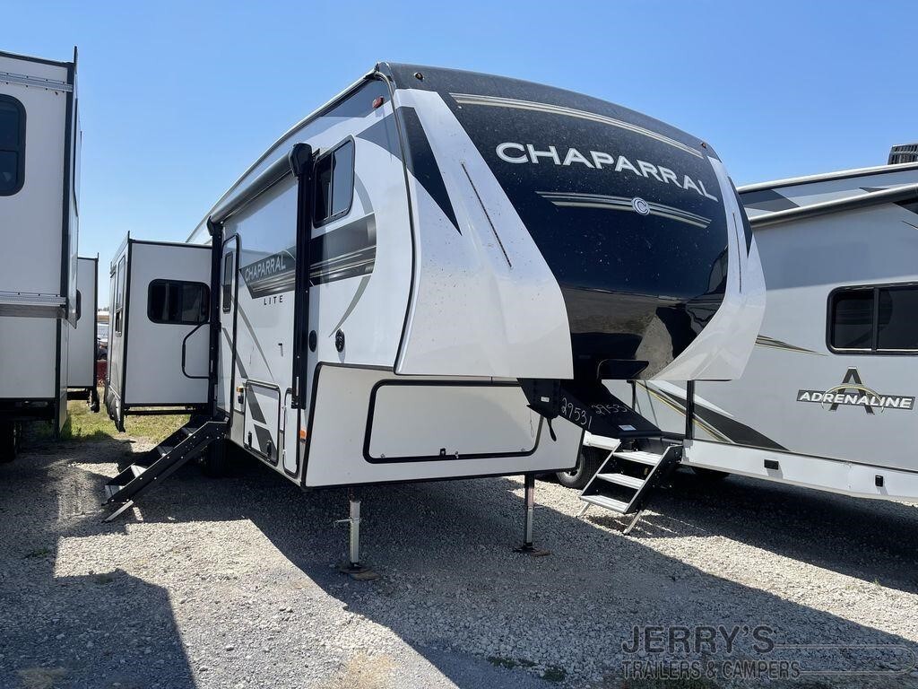 2022 Coachmen CHAPARRAL LITE 284RL in norfolk NE