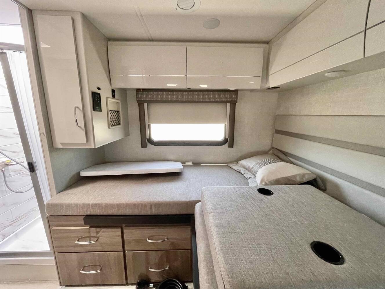 A photo of this 2025 Thor Motor Coach TIBURON 24XL