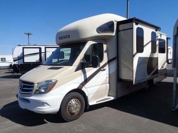 2020 Thor Motor Coach SIESTA 24SK in pahrump NV