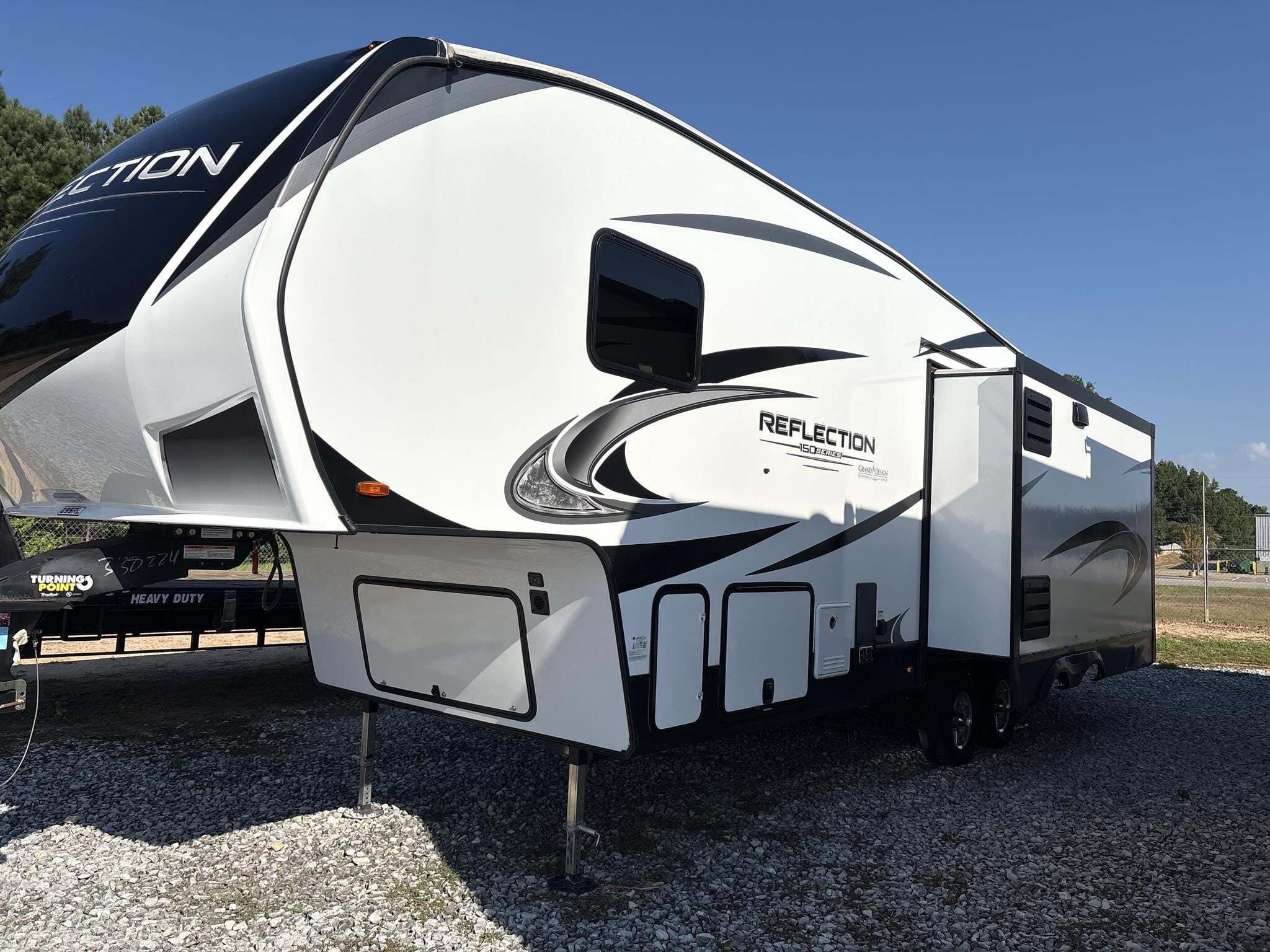 2022 Grand Design REFLECTION 295RL in meridian MS