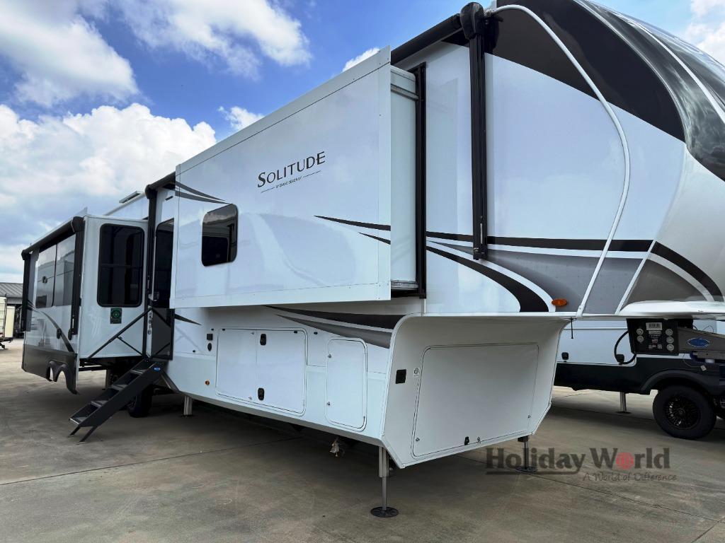 2026 Grand Design Solitude 417KB in willis TX