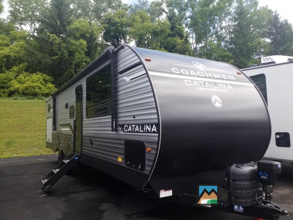 2027 Coachmen Rv Catalina Legacy Edition 343BHTS in bath NY