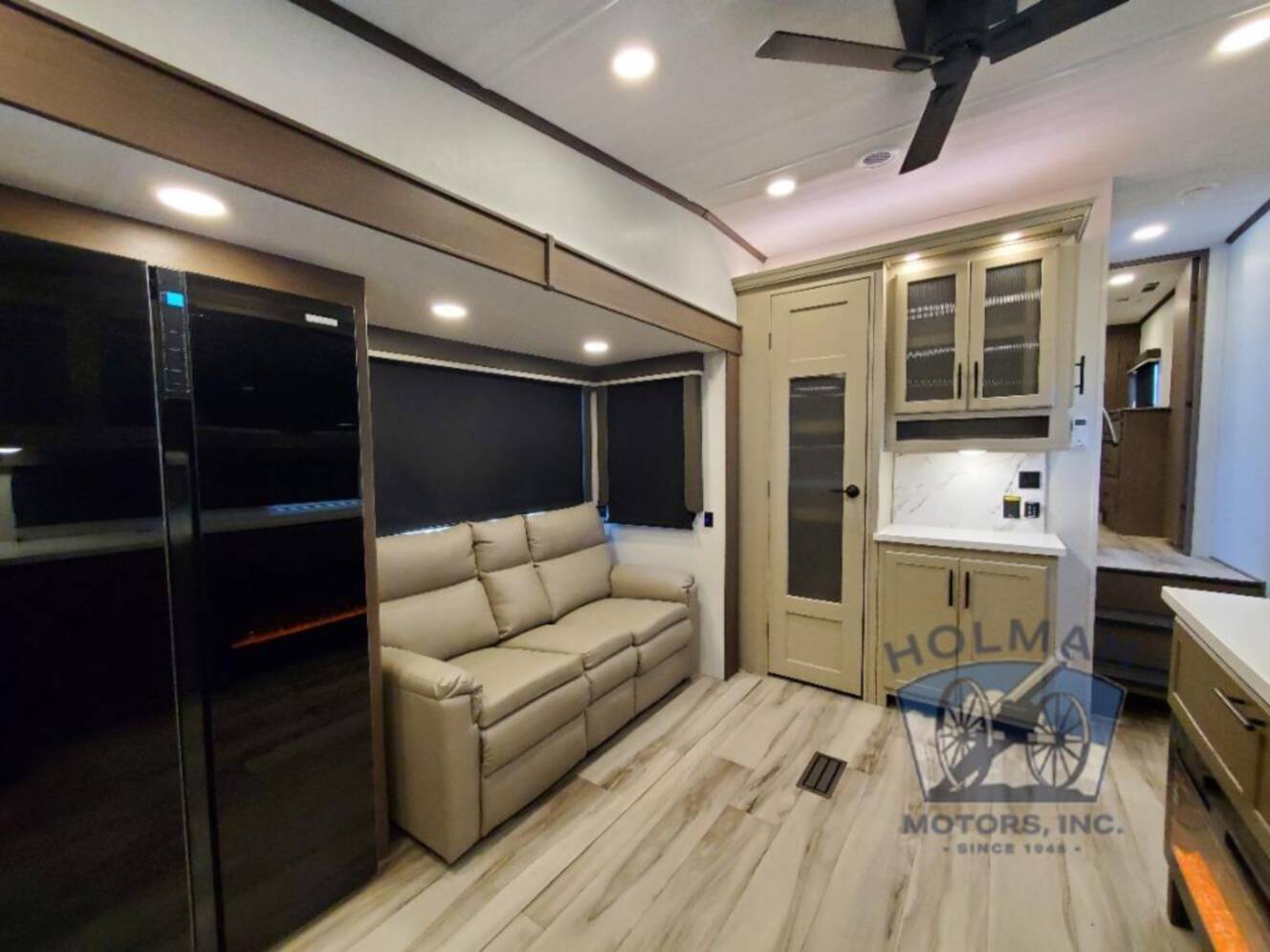 A photo of this 2027 Keystone Rv Cougar 260MLE