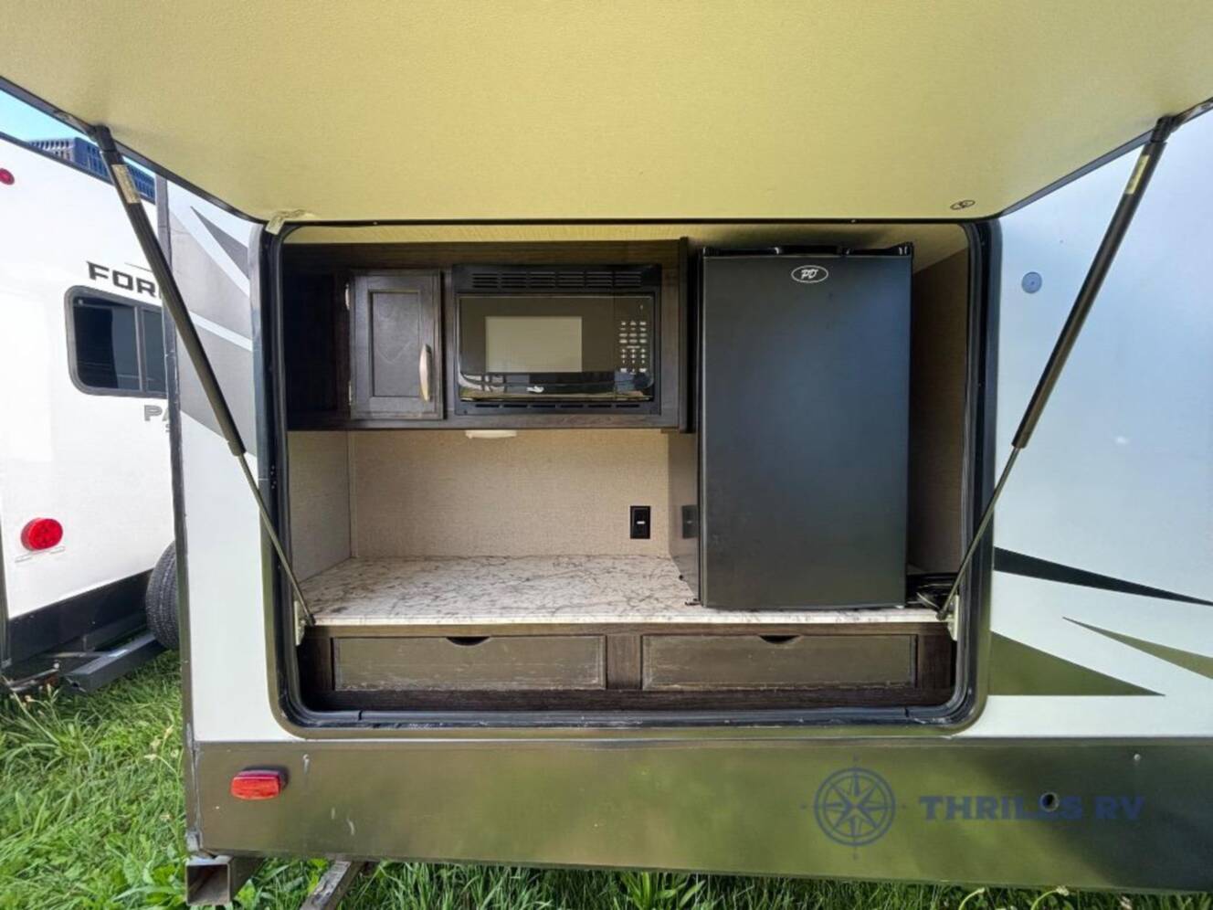 A photo of this 2018 Grand Design Imagine 3170BH