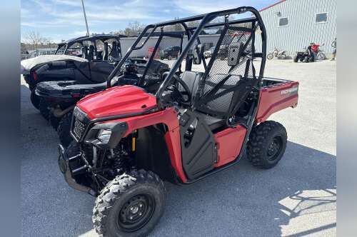 2026 Honda Pioneer 520 BASE in rutland VT