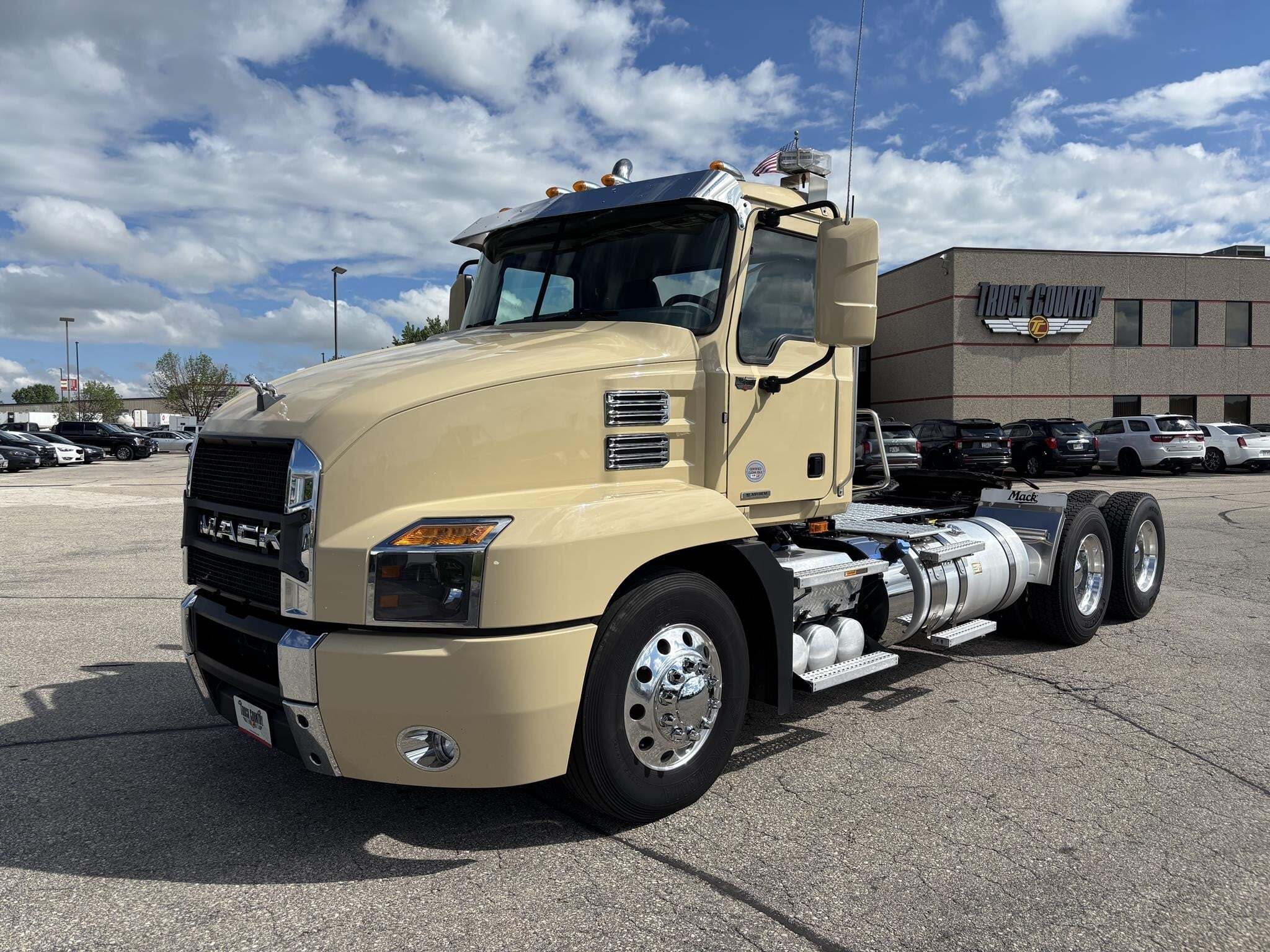 2021 MACK ANTHEM in Oak Creek, WI