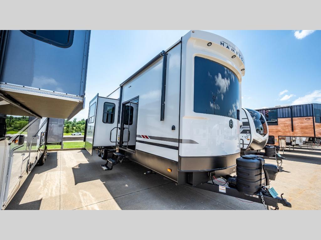 2027 Crossroads Rv Hampton 388FKL in o'fallon MO