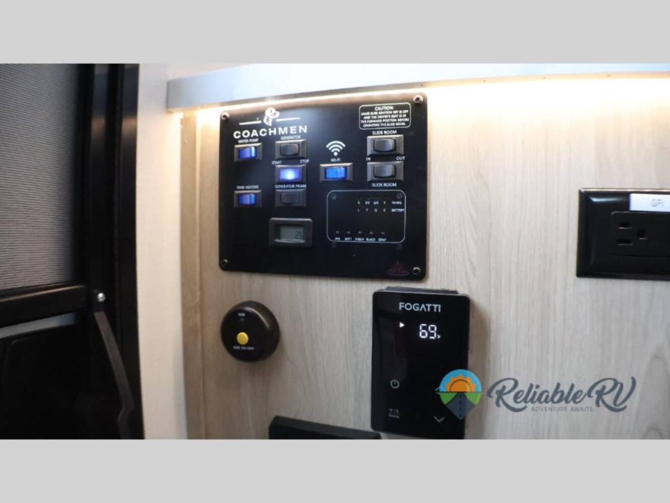 A photo of this 2027 Coachmen Rv Leprechaun 319MB Ford 450