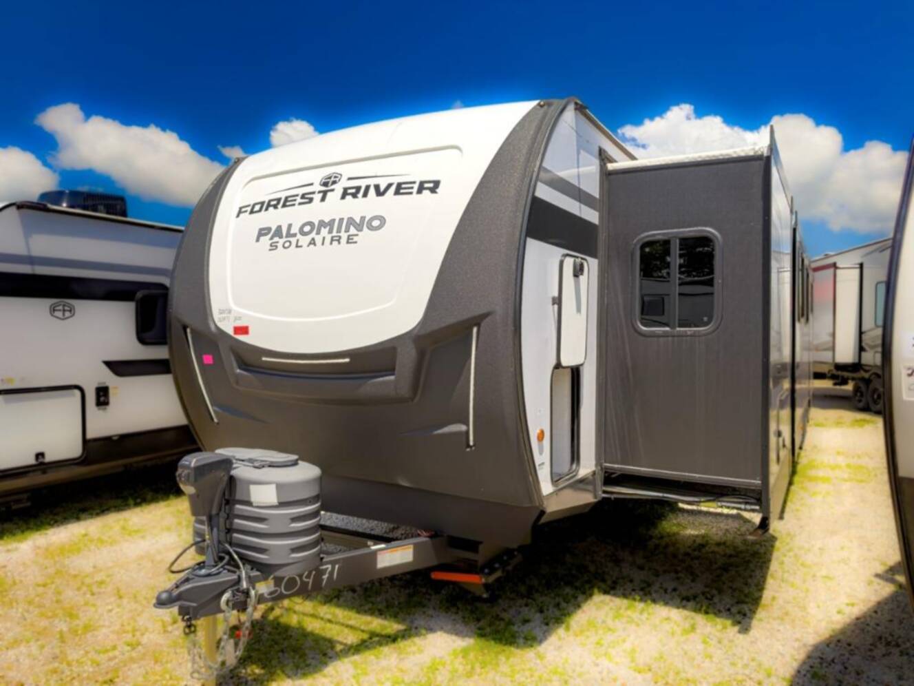 A photo of this 2025 Palomino SolAire 3200TSBH