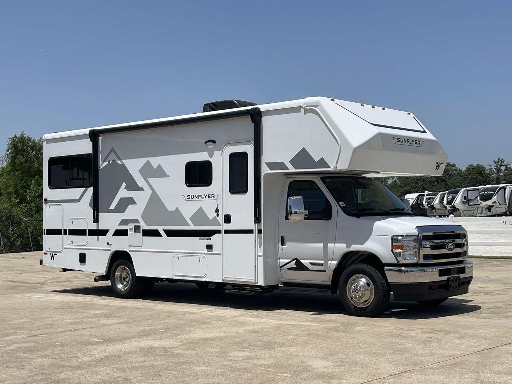 2027 Winnebago Sunflyer 24GG in corinth TX
