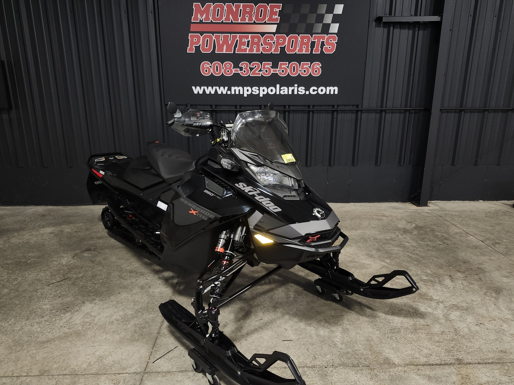 2022 Ski-Doo RENEGADE XRS 850 ETEC 137 BLACK ADRENALINE in monroe WI