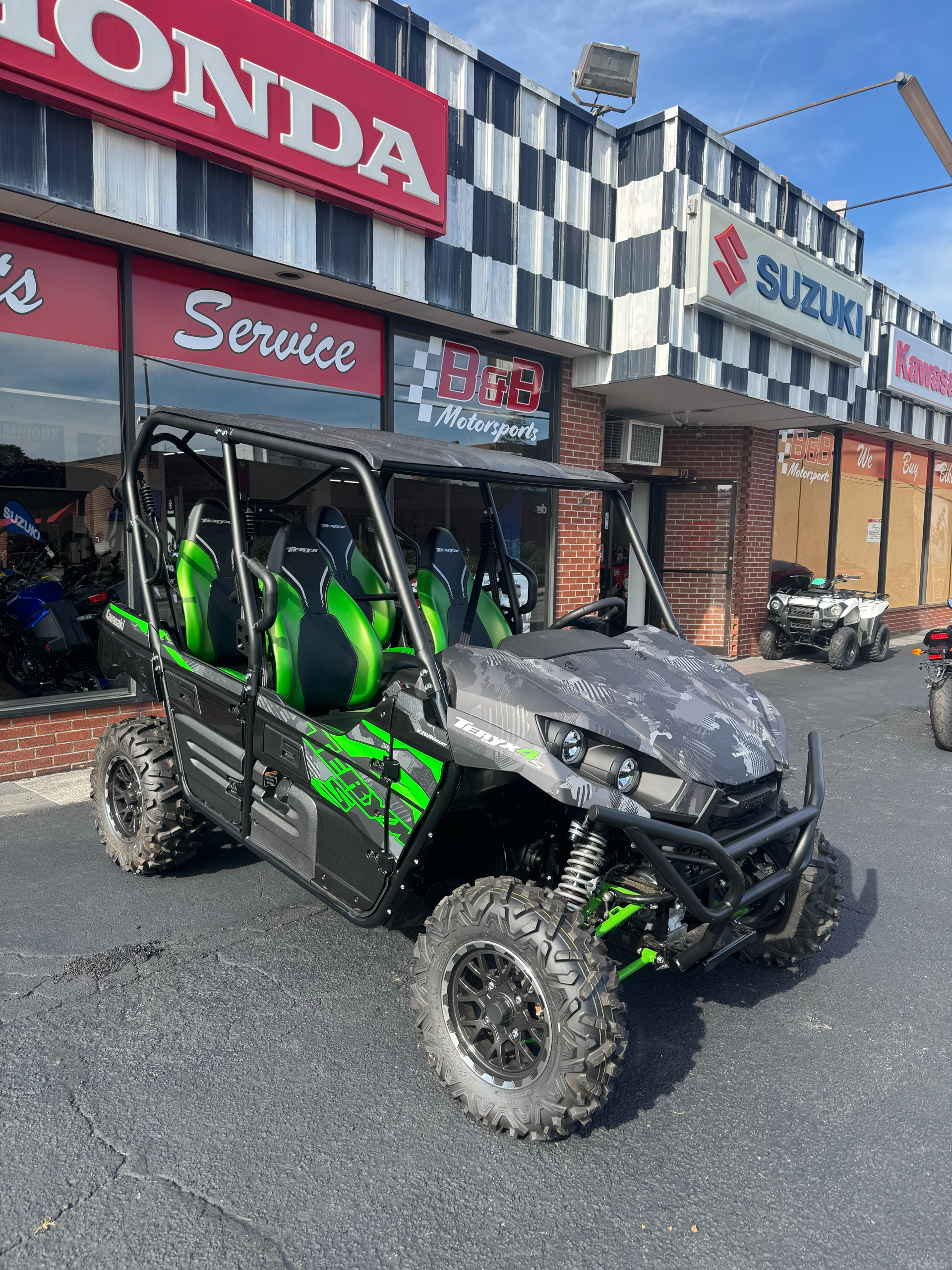 2025 Kawasaki Teryx4™ S LE in woonsocket RI