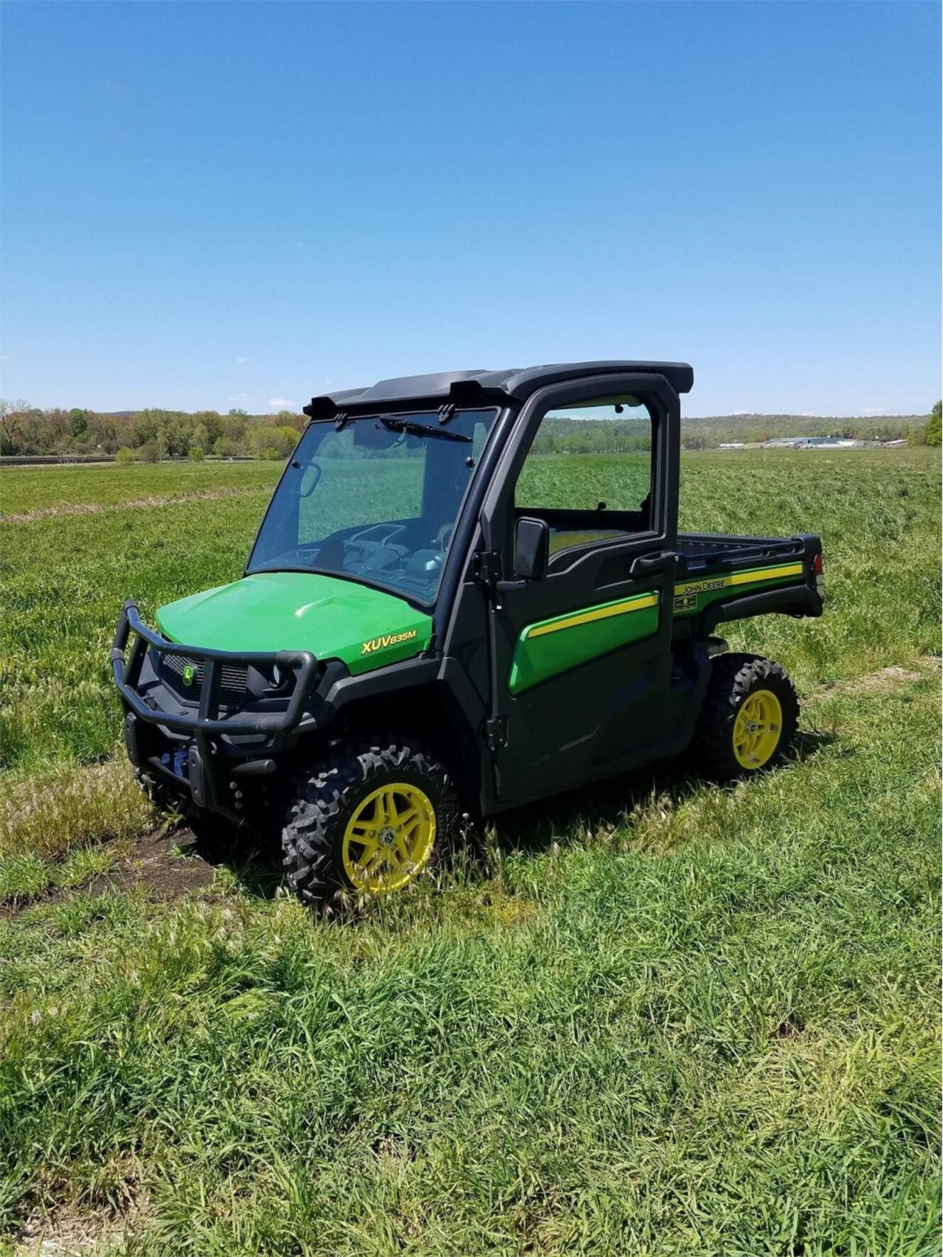 A photo of this 2018 John Deere GATOR™ XUV835M BASE