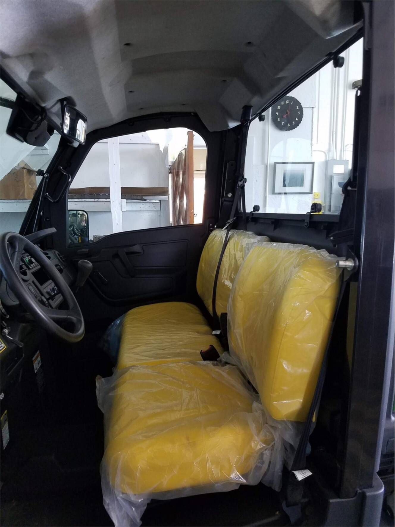 A photo of this 2018 John Deere GATOR™ XUV835M BASE