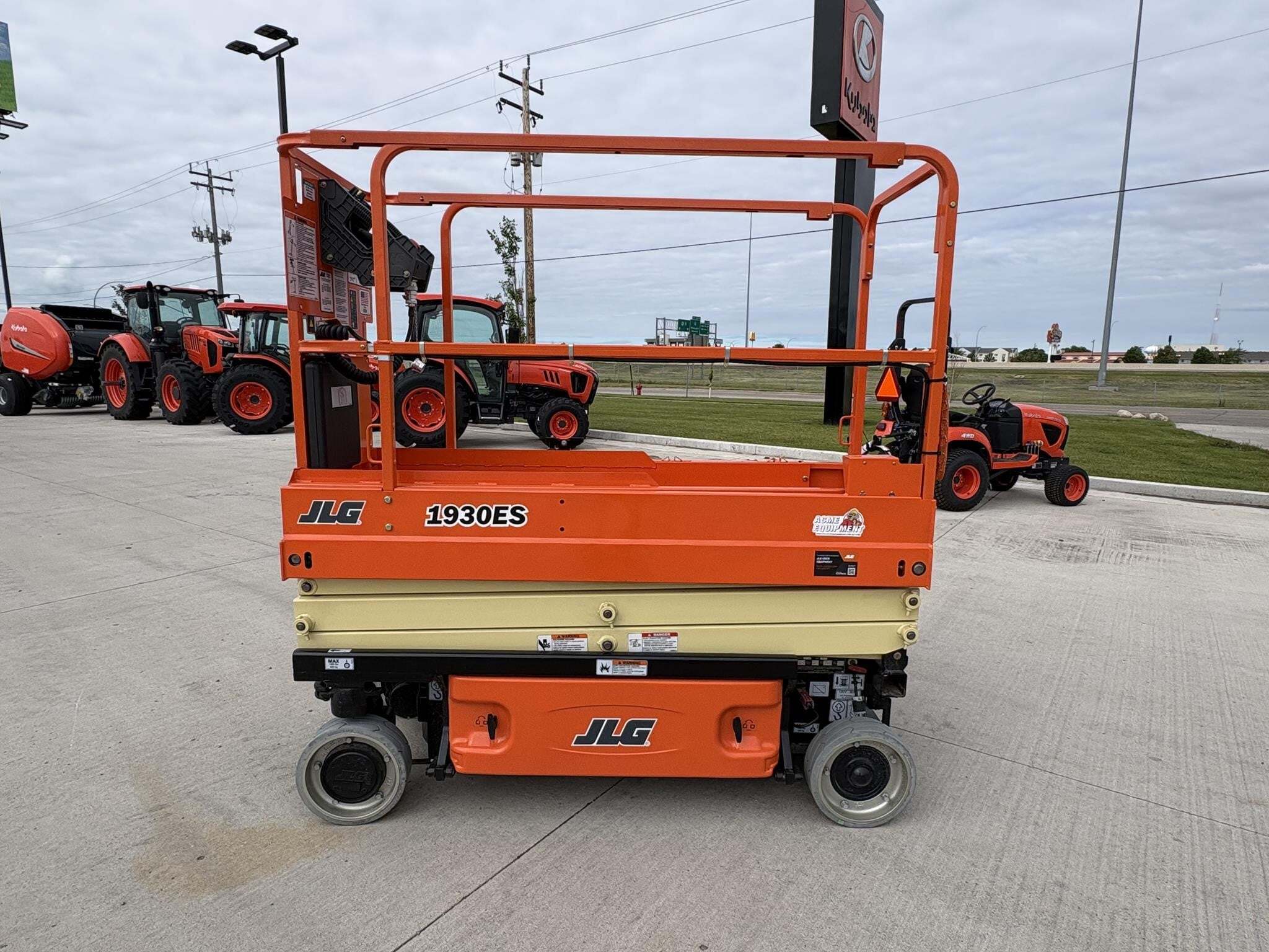JLG 1930ES in Fargo, ND
