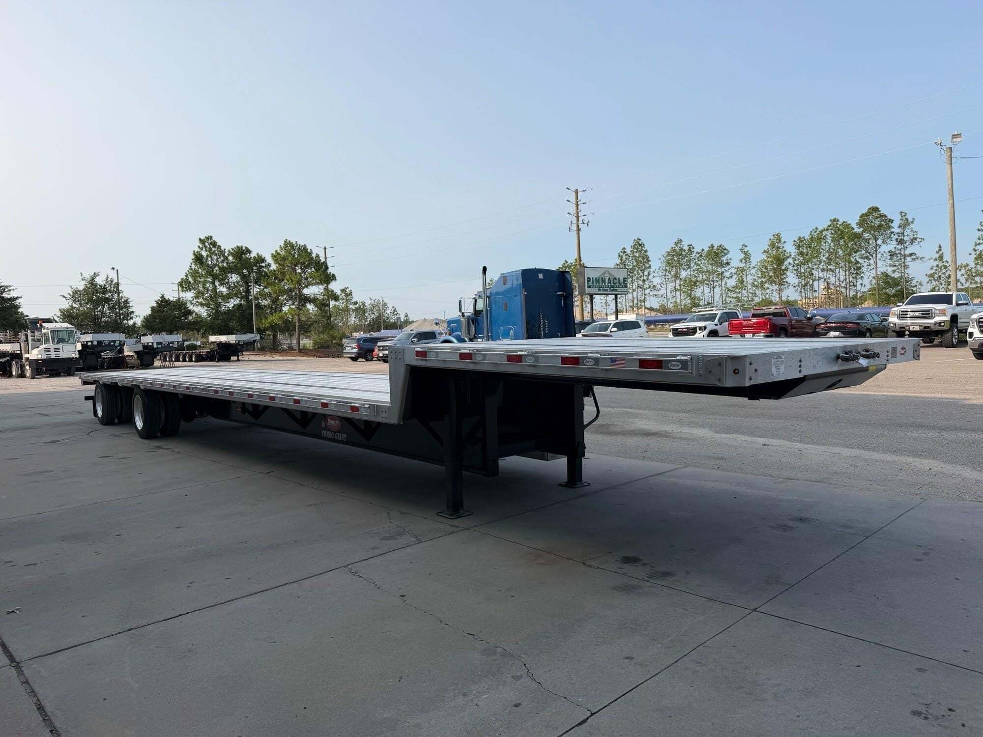 2027 DORSEY 53' X 102" X COMBO DROP DECK FLATBED in Wilmington, NC
