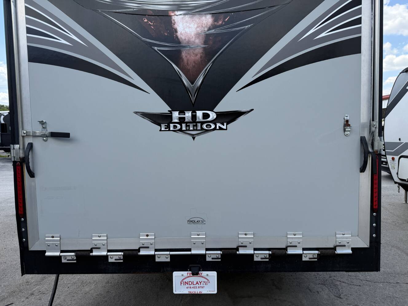 A photo of this 2019 Heartland CYCLONE 4007