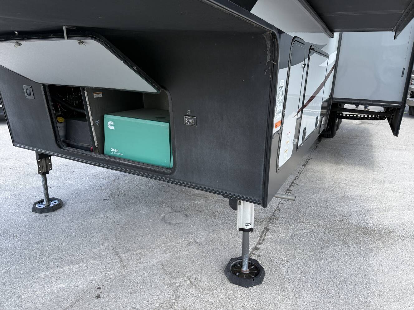 A photo of this 2019 Heartland CYCLONE 4007