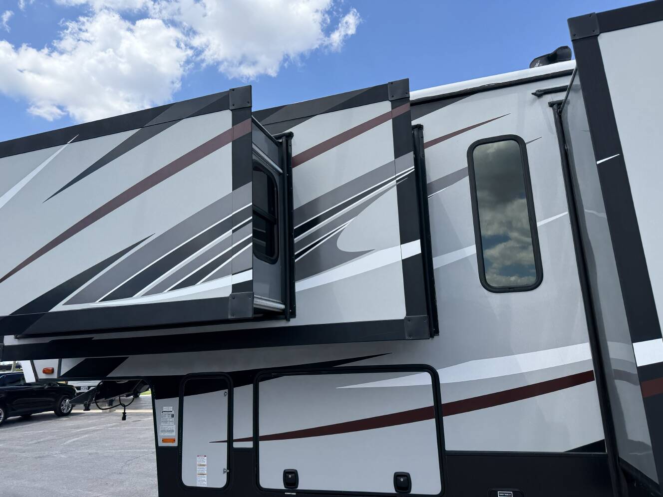 A photo of this 2019 Heartland CYCLONE 4007
