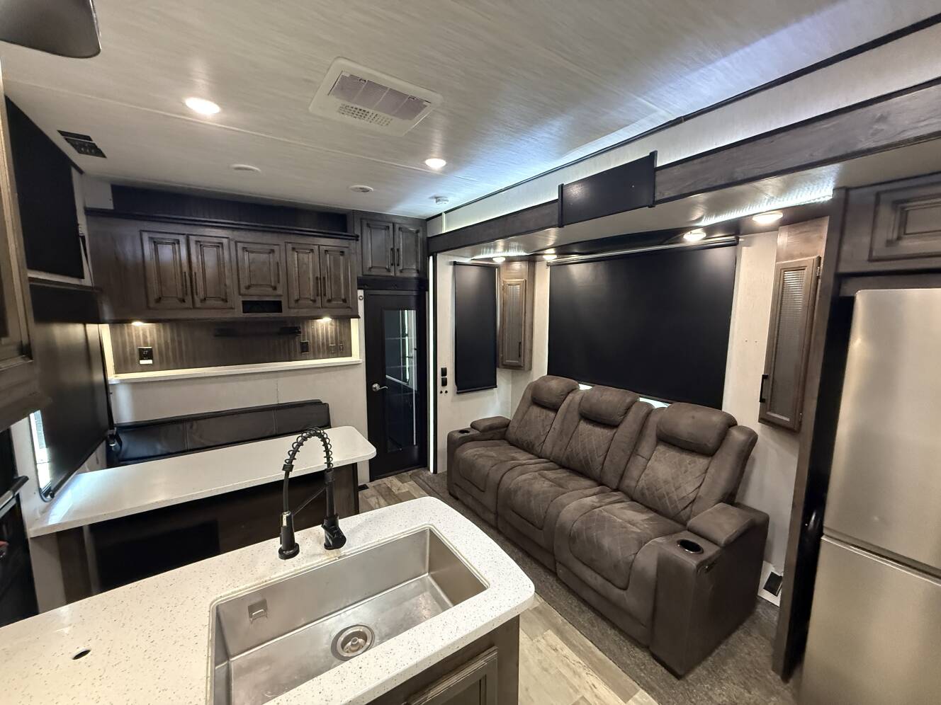 A photo of this 2019 Heartland CYCLONE 4007