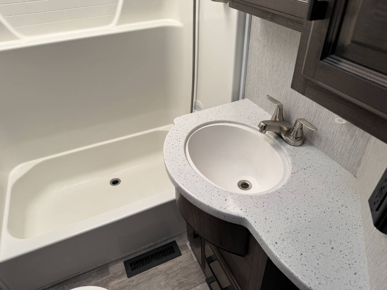 A photo of this 2019 Heartland CYCLONE 4007