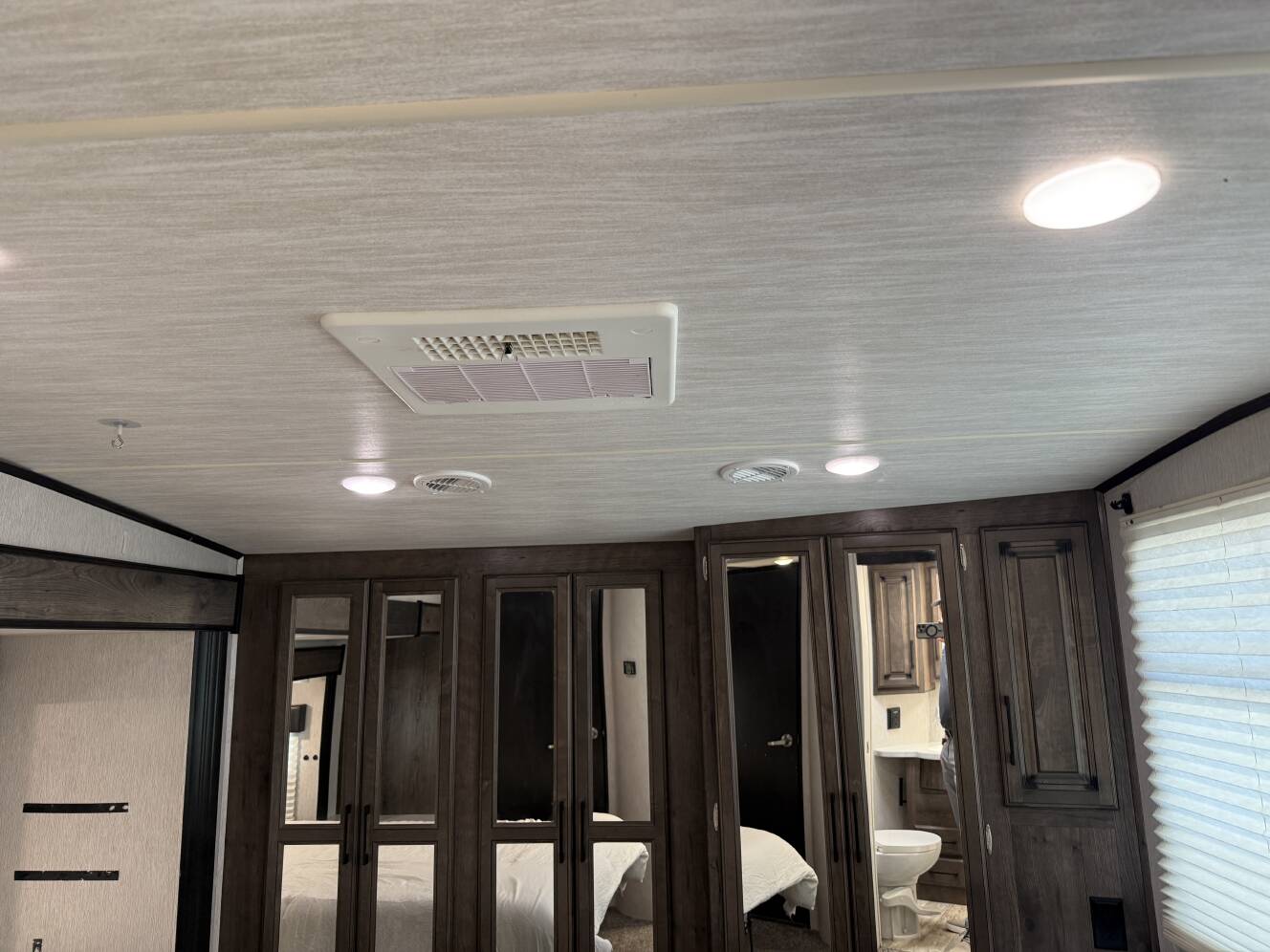 A photo of this 2019 Heartland CYCLONE 4007