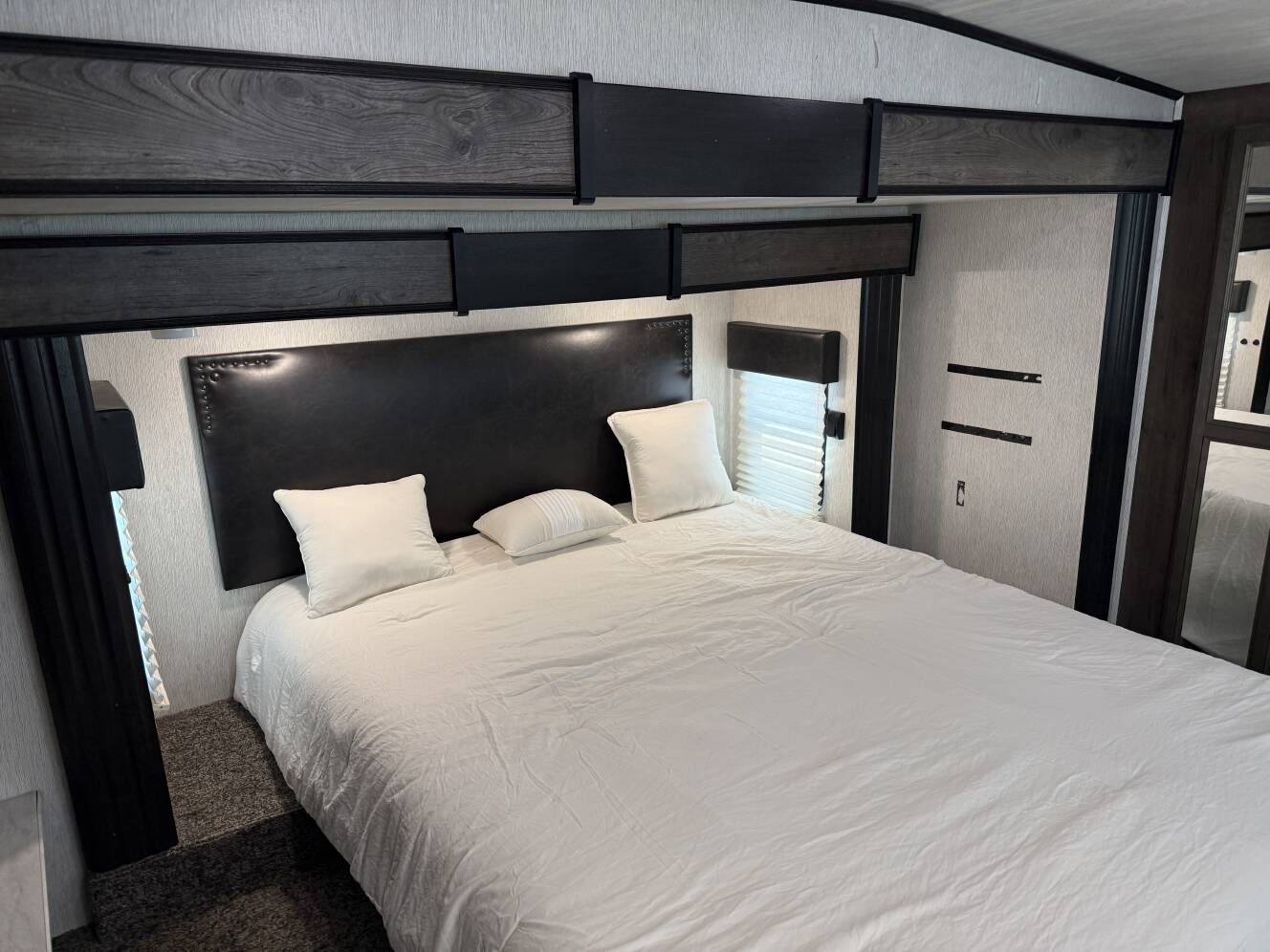 A photo of this 2019 Heartland CYCLONE 4007