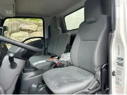 2025 ISUZU NRR