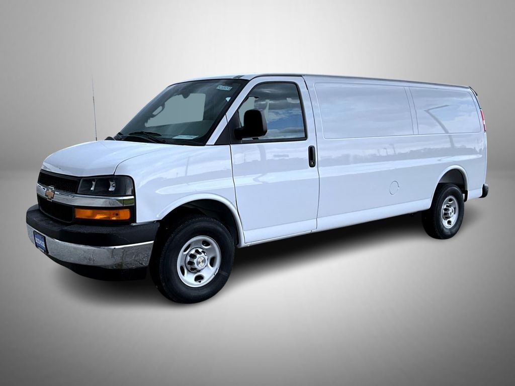 2026 CHEVROLET Express 3500 in Missouri Valley, IA