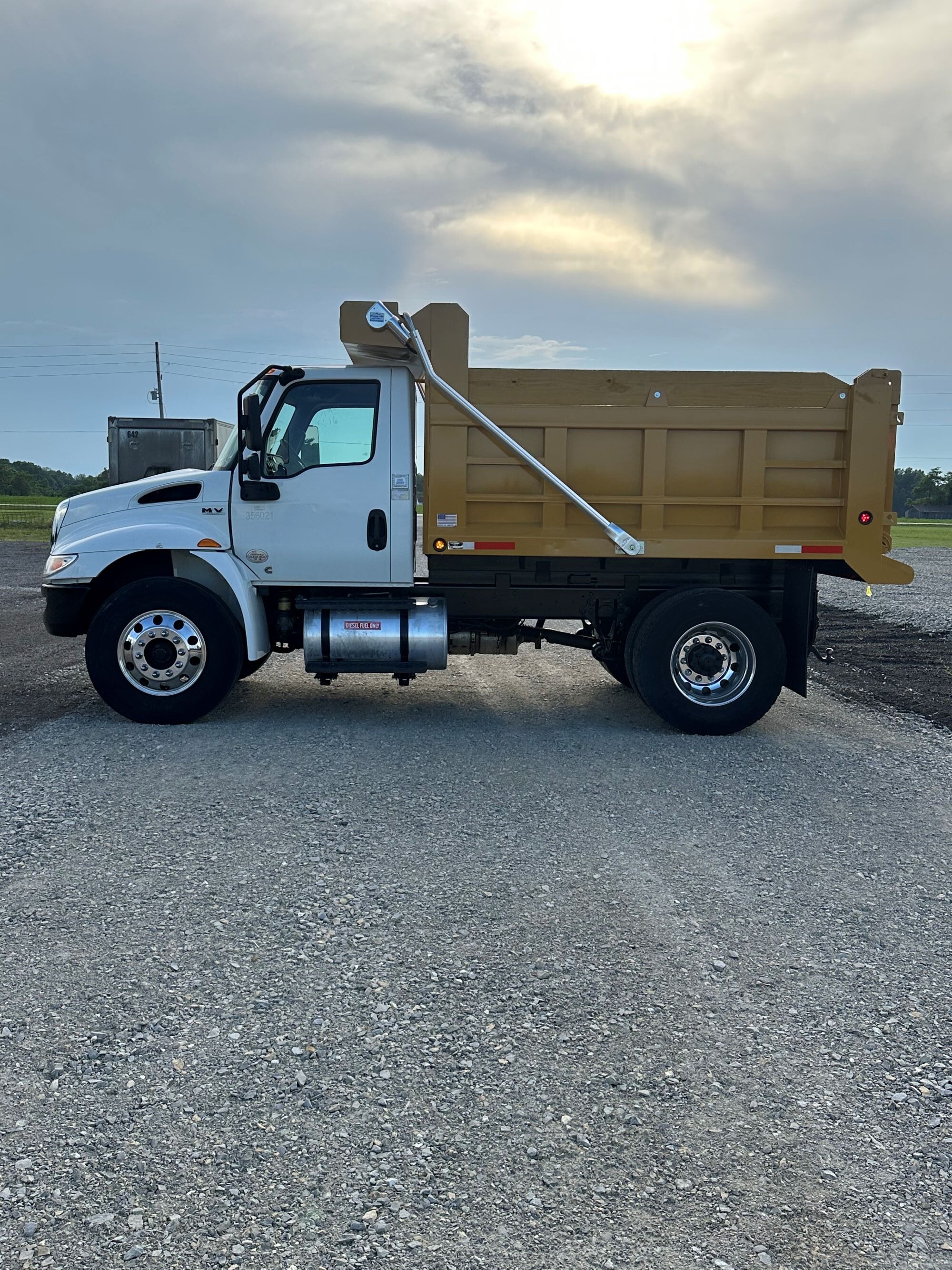 2020 INTERNATIONAL MV607 in Dallas, TX