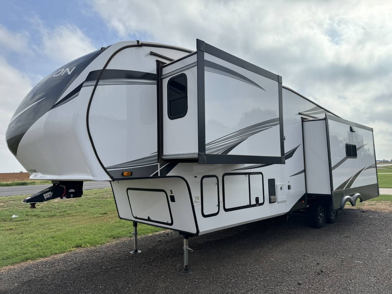 A photo of this 2023 Grand Design REFLECTION 337RLS