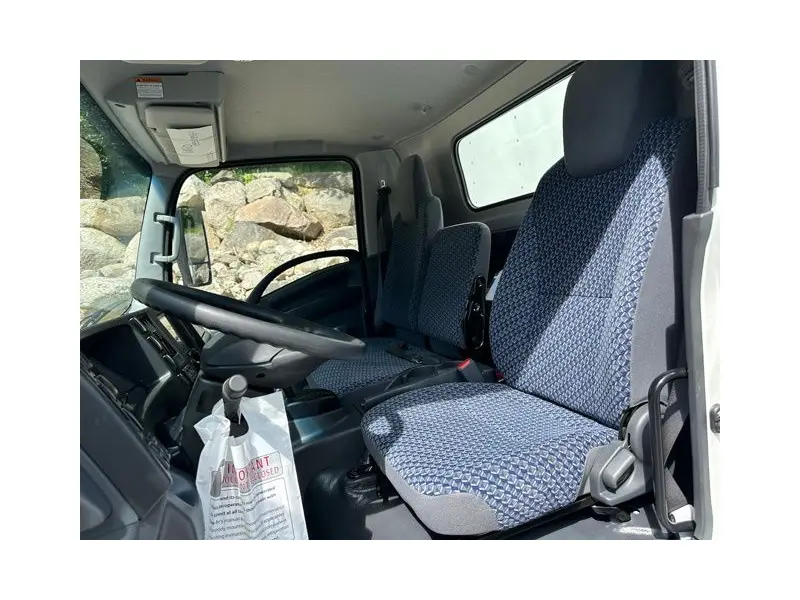 2026 ISUZU NPR HD