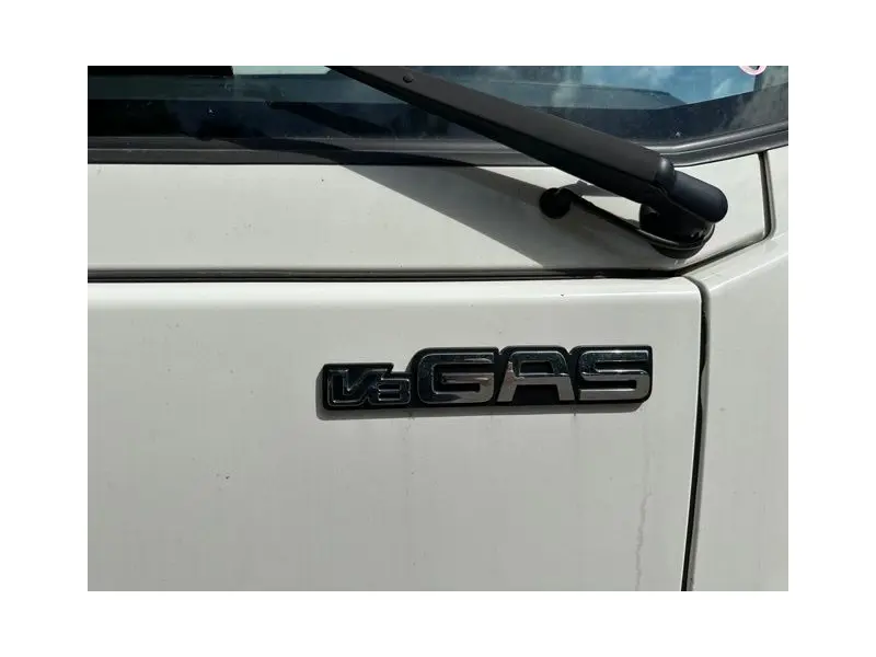 2026 ISUZU NPR HD