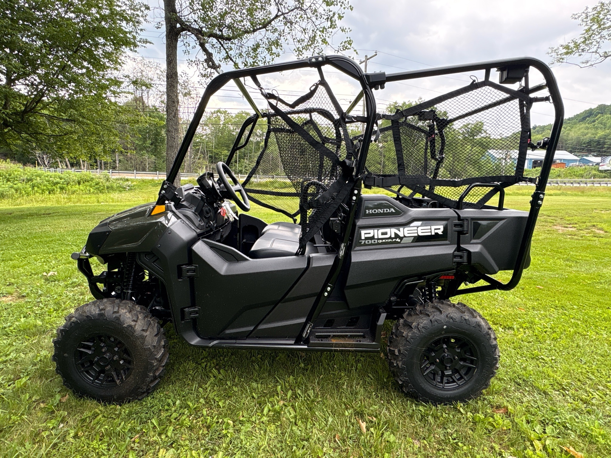 2026 Honda Pioneer 700-4 Deluxe in brockway PA