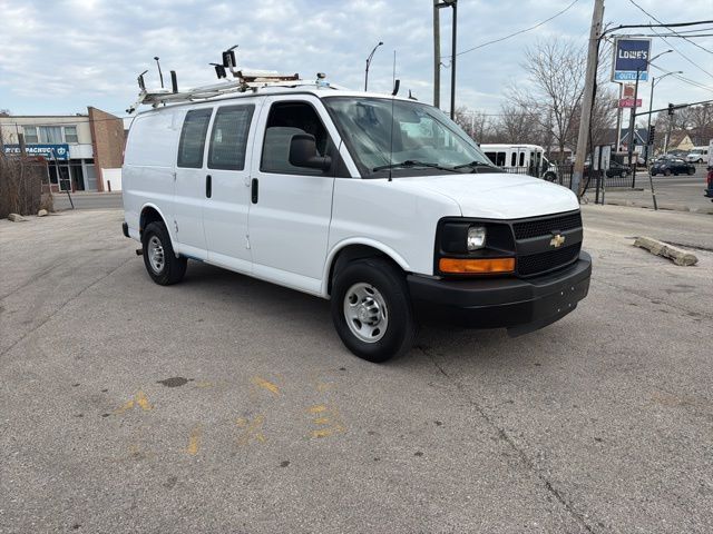 2015 CHEVROLET Express 2500 in Chicago, IL