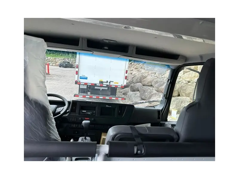 2025 Isuzu NPR XD